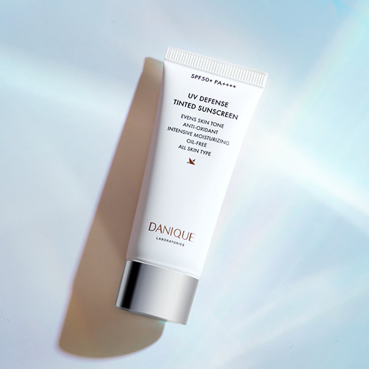 UV DEFENSE TINTED SUNSCREEN SPF50+PA++++ 40ml / 7ml